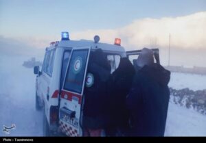 هلال احمر زنجان دو بیمار را در ماهنشان نجات داد