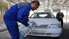 پلاک‌های «ایران ۷۰» رسماً وارد تهران شدند؛ شماره‌گذاری خودروها به حالت عادی بازگشت