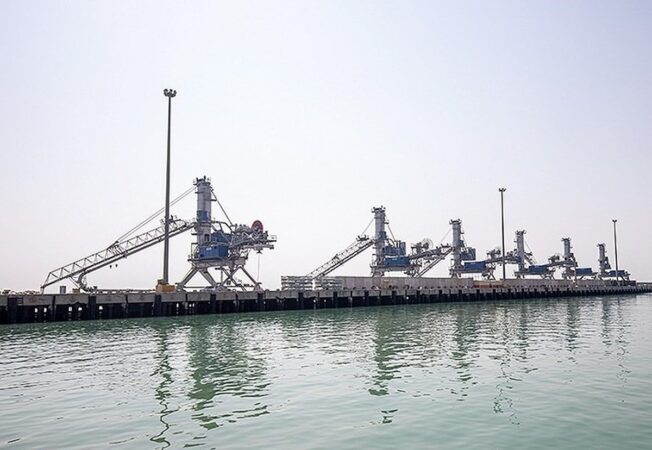 بنادر ایران در سرعت تخلیه کالاهای اساسی رکورد زدند