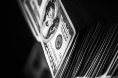 قیمت دلار امروز یکشنبه 3اسفند/ دلار کاهشی شد + جدول