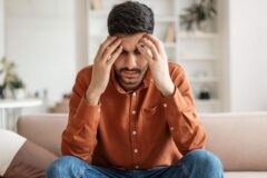 نشانه های کمبود ویتامین B۱۲ را بشناسیم