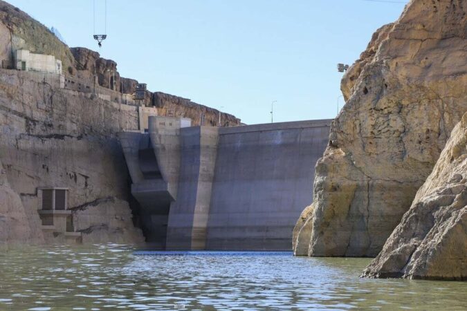 گرمای شدید در راه تهران/ زنگ خطر کم آبی در پایتخت به صدا در آمد