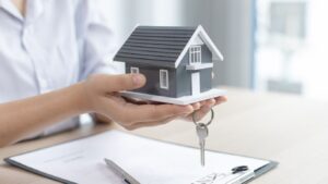 بهترین مشاور املاک در دبی: چطور یک مشاور املاک قابل اعتماد در دبی انتخاب کنیم؟
