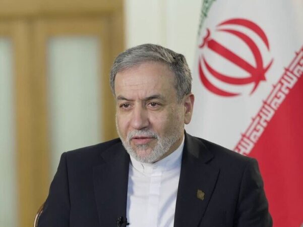 عراقچی: ایران از نقش چین در برقراری صلح حمایت می‌کند