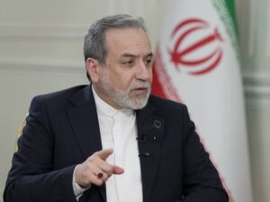عراقچی: همبستگی و همکاری کشورهای اسلامی ضامن صلح در منطقه است