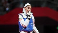 مبینا نعمت زاده حذف شد