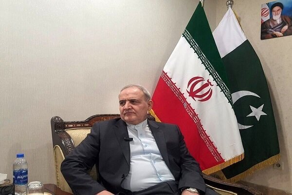 واکنش سفیر ایران در پاکستان به عقب‌نشینی ترامپ از «پروژه آزادی»