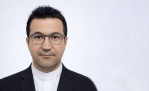 پاجوش‌های انقلابی و احتکار اینترنت!