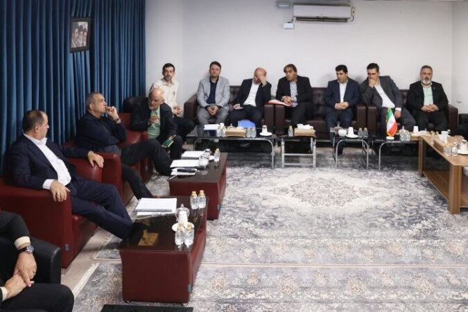 تاکید پزشکیان برلزوم بازنگری مستمر در رویه‌ها با هدف تسهیل تجارت خارجی