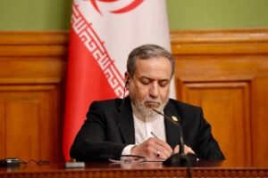 عراقچی خطاب به عون: لبنان را از دست دشمن واقعی خود نجات دهید