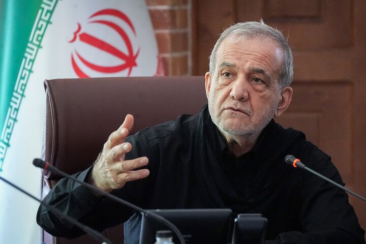 لزوم توسعه خطوط ریلی ترانزیتی کشور؛ استاندران رئیس جمهور استانها هستند
