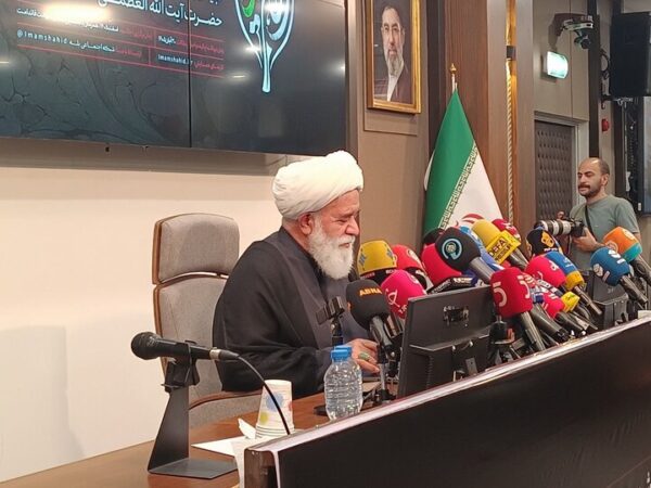 آیت‌الله رشاد: رهبر شهید جامع همه شاخه‌های حکمت بودند