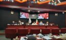 بازنگری در مقررات تجاری با هدف رفع موانع تولید و تجارت