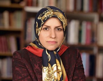 مربیان جدید فرزندان ما؛ وقتی اینستاگرام و هوش مصنوعی جای خالی ما را پر می‌کنند!