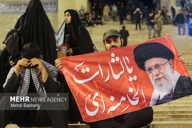 مصلای تهران در آستانه وداع با آقای شهید ایران