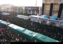 نماز غیابی اهل سنت کردستان بر پیکر رهبر شهید؛ تجدید عهد مردم با آرمان‌های انقلاب+تصویر