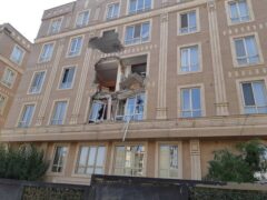 وقوع حادثه وحشتناک در تهران / جرثقیل ساختمانی سقوط کرد