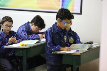 سال تحصیلی جدید با تاخیر آغاز می‌شود؟