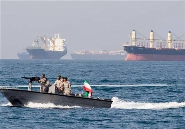 پاسخ سخنگوی سپاه به ادعای آمریکا/ رصد تنگه هرمز فراتر از ماهواره‌هاست