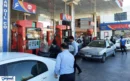 آخرین خبر از قیمت بنزین / سهمیه خودروها تغییر می‌کند؟