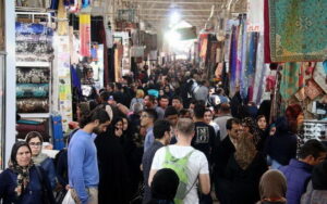 بازار تهران را نمی‌توان جابه‌جا کرد| درخواست بازاریان برای نوسازی