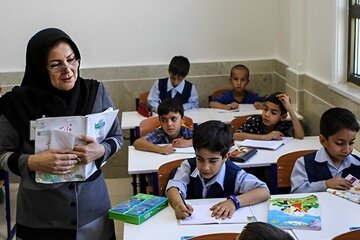 تصمیم‌گیری درباره تعطیلی مدارس به آموزش و پرورش واگذار شد