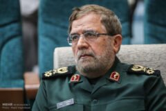 سرلشکر ایزدی: برای دفاع از تنگه هرمز آمادگی کامل داریم