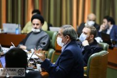 اگر نظارت شهرداری بر حریم پایتخت به‌قوت خود باقی است، استانداری ابلاغیه‌اش را اصلاح کند