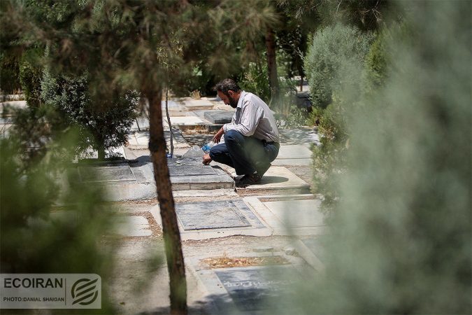 تهران در آستانه احداث سه آرامستان جدید؛ هشدار درباره بحران دفن اموات تهران در آستانه احداث سه آرامستان جدید؛ هشدار درباره بحران دفن اموات