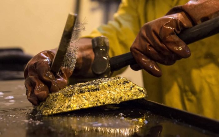 جهش طلای جهانی با حملات اسرائیل علیه ایران جهش طلای جهانی با حملات اسرائیل علیه ایران