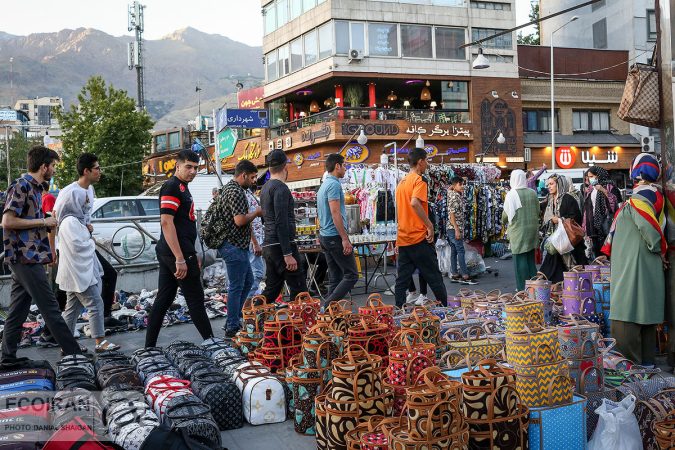صدای فراموش‌شده خیابان‌ها/ساماندهی یا حذف پنهان؟ دستفروشان تجریش به کجا خواهند رفت؟