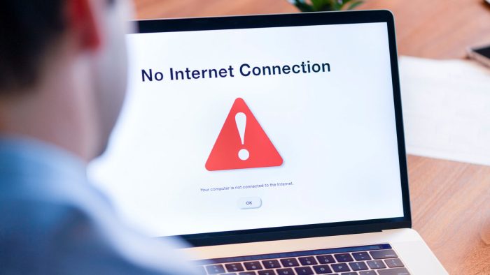 وزیر ارتباطات: اختلالات اخیر در اینترنت ناشی از حملات خارجی است